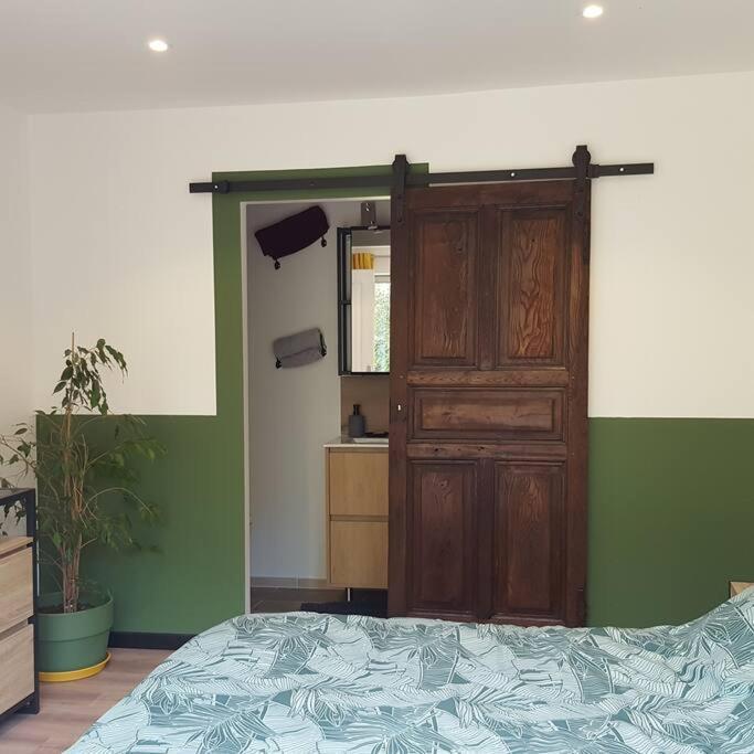 Appartement 2 Pieces Gravieres エクステリア 写真